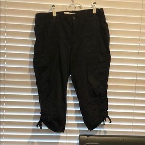 Sonoma Size 14 Capris